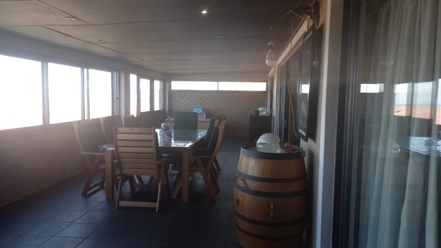 2 Bedroom Property for Sale in Vredenburg Western Cape